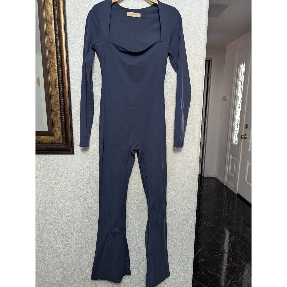 Qinsen jumpsuit size medium - Picture 2 of 10